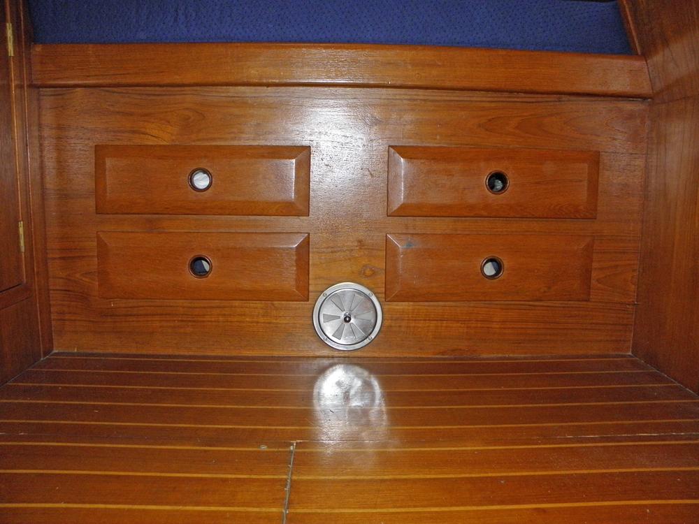 Achterkaj&uuml;te, Innenausstattung